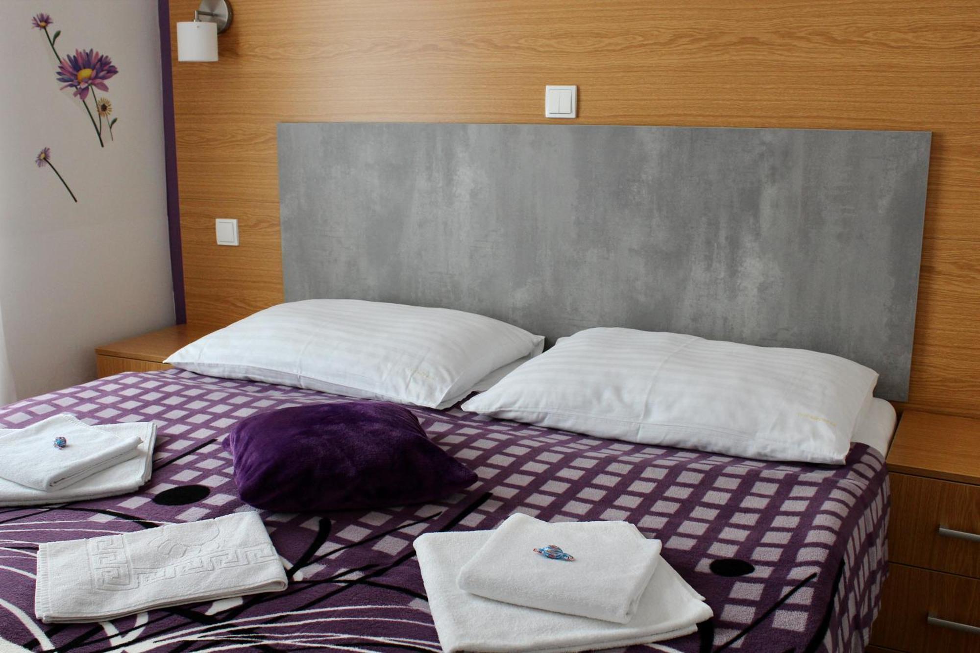 Apartments Verona Karlovy Vary Exterior foto